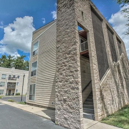 Walk To Broadway Riverfront Condo With Pool Nashville Bagian luar foto